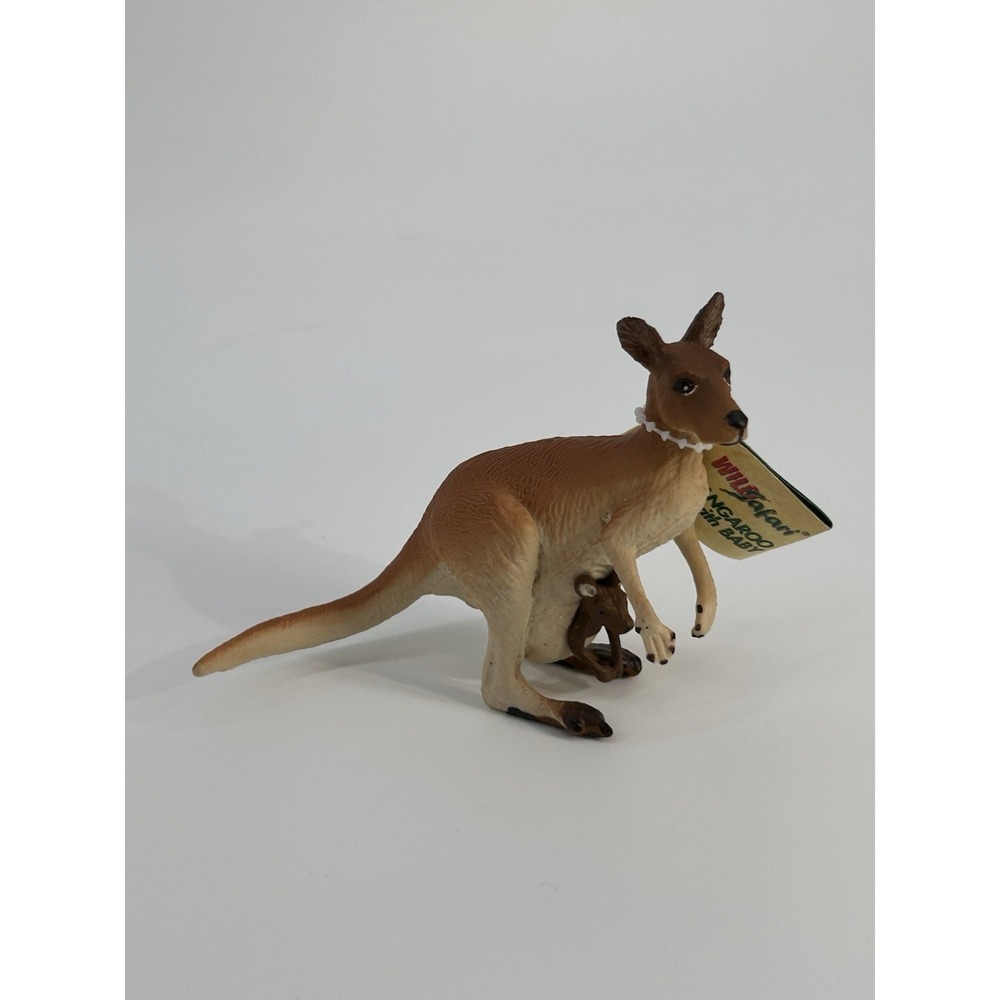 Vintage‎ 1998 Safari Ltd Kangaroo With Baby Animal Figure Toy NWT